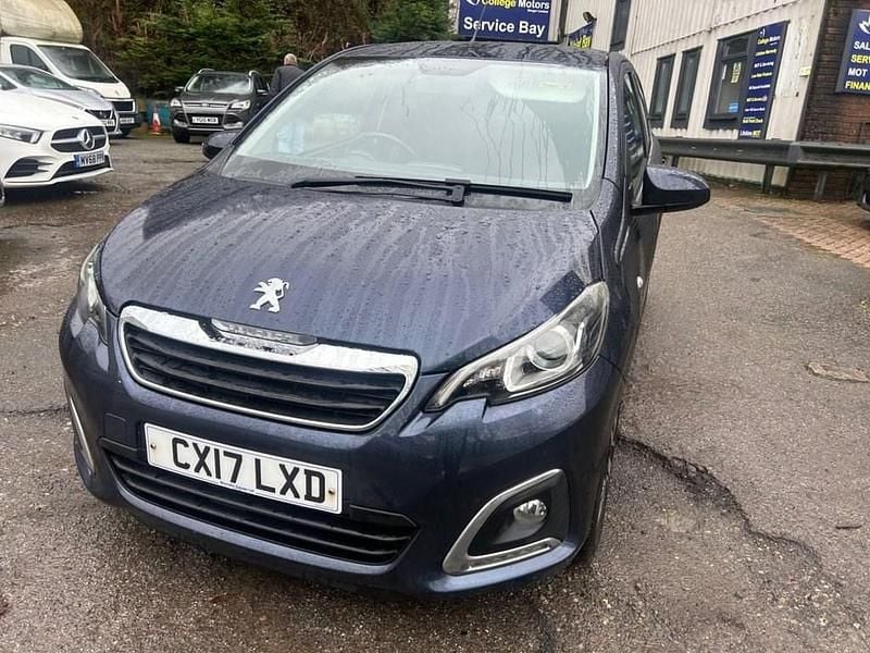 Used Peugeot 108 Allure 82 HP (60 kW) 2017 Blue Hatchback