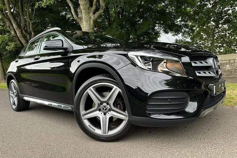 Used Mercedes GLA220 AMG line 2018 Black SUV