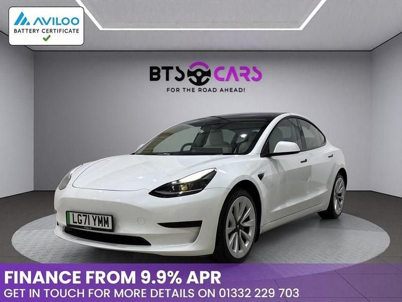 White Used 2021 Tesla Model 3 Standard Range Sedan | £18,485 (Fair price) - Image 1/4