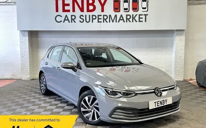Used VW Golf VIII Style 204 HP (150 kW) 2022 Hatchback