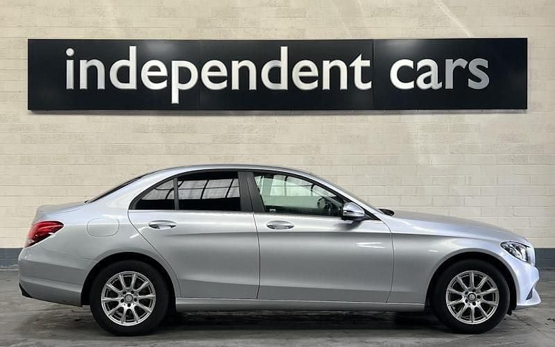 Used Mercedes C200 SE 184 HP (135 kW) 2018 Sedan