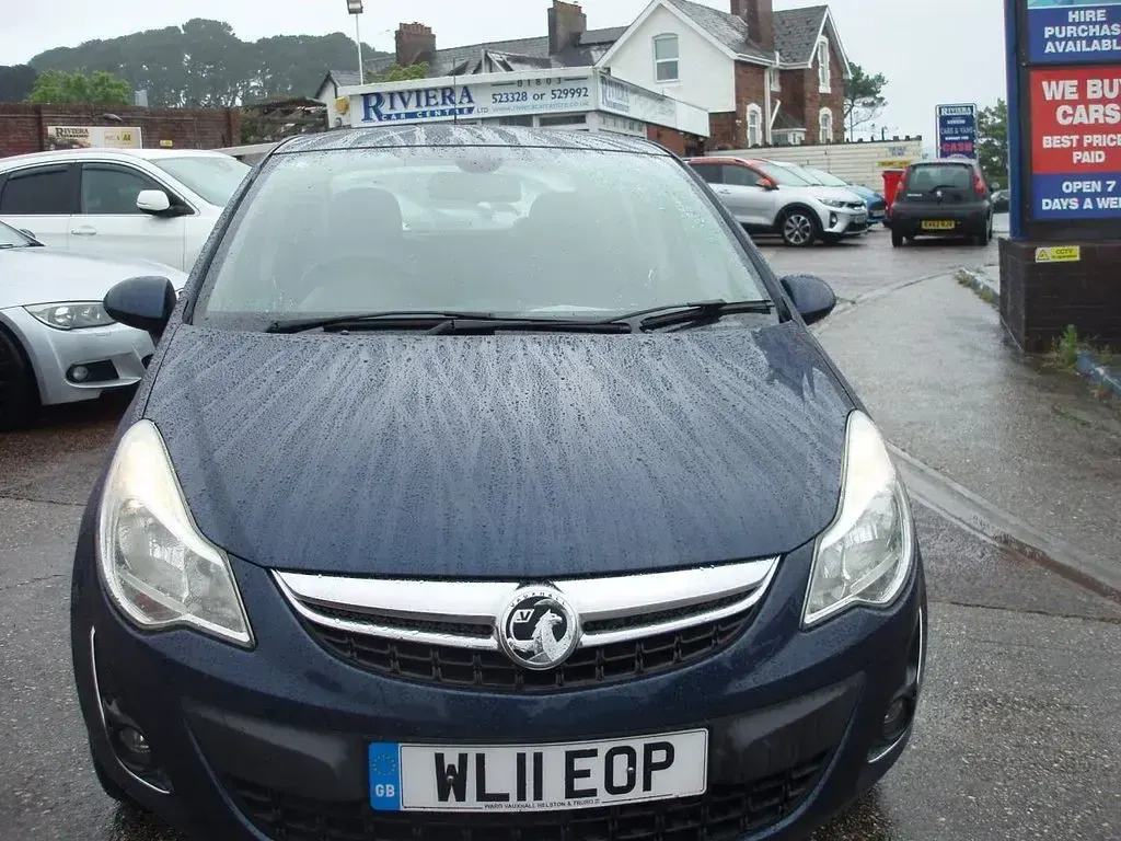 Used Vauxhall Corsa 100 HP (73 kW) 2011 Blue Hatchback