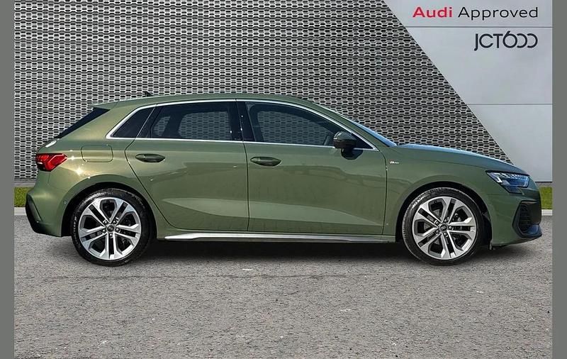 Used Audi A3 S-Line 147 HP (108 kW) 2025 Green Hatchback