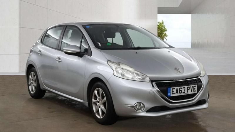 Used Peugeot 208 Active 2013 Silver Hatchback