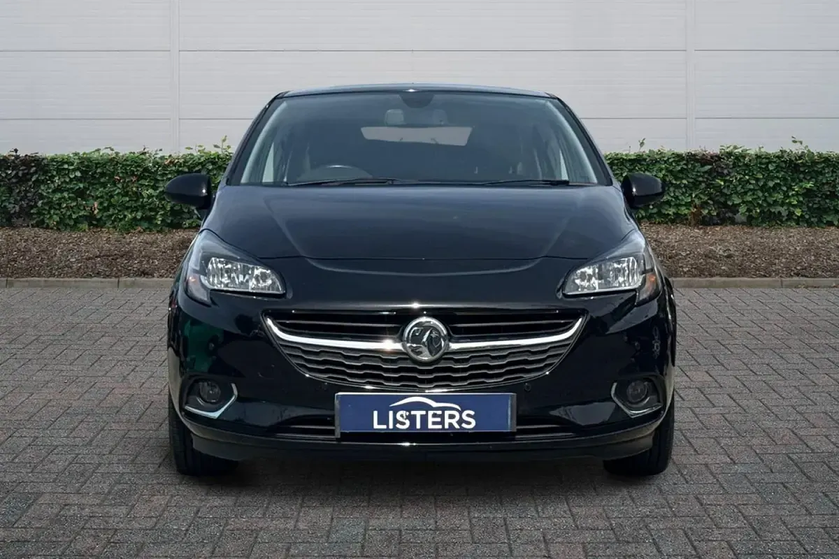 Used Vauxhall Corsa SRi 90 HP (66 kW) 2018 Black Hatchback