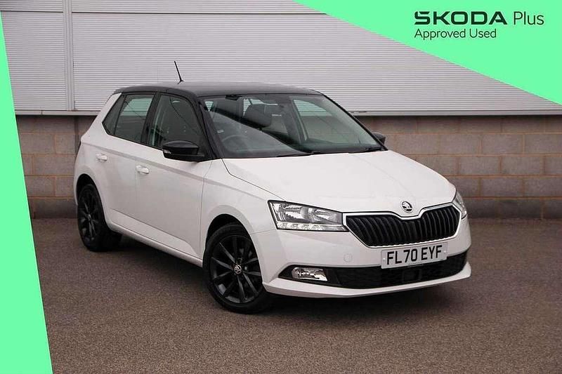 Candy white black magic pearl effect Used 2020 Skoda Fabia SE Hatchback | £10,990 (Fair price) - Image 1/4