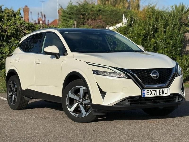 White Used 2021 Nissan Qashqai N-Connecta SUV | £17,380 (Fair price) - Image 1/4