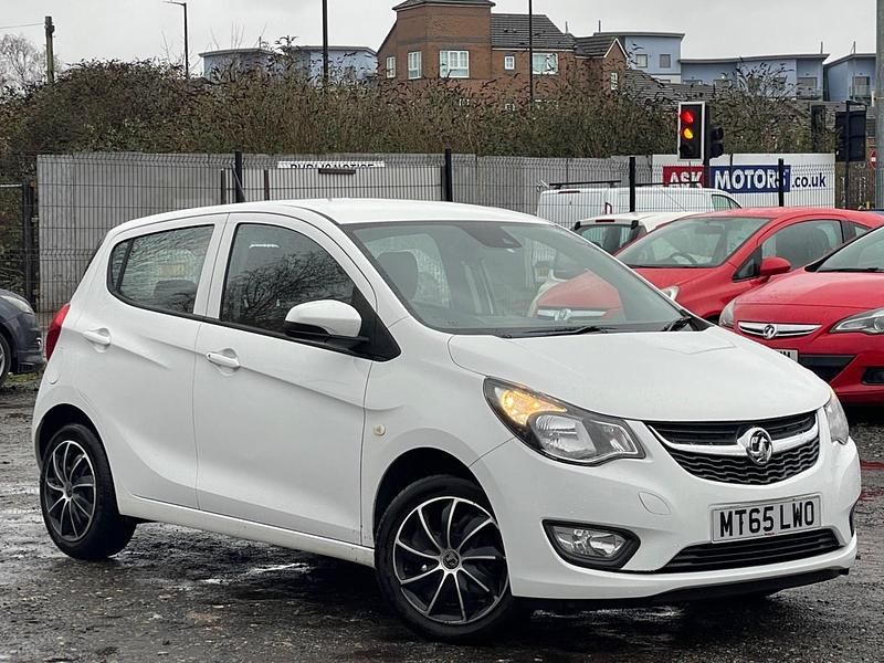 White Used 2015 Vauxhall Viva Hatchback | £3,450 (Good price) - Image 1/4