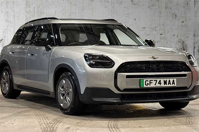 Silver Used 2024 Mini Countryman Classic SUV | £29,990 (Fair price) - Image 1/4