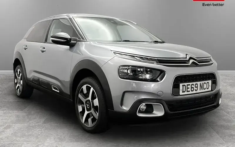 Used Citroën C4 Cactus Flair 102 HP (75 kW) 2020 Hatchback