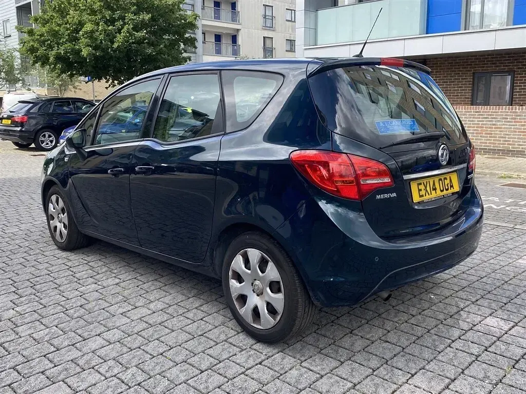 Used Vauxhall Meriva 2014 Green MPV