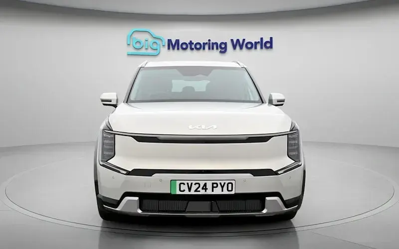 Usado Kia EV9 Air 149 kW (203 HP) 2026 SUV