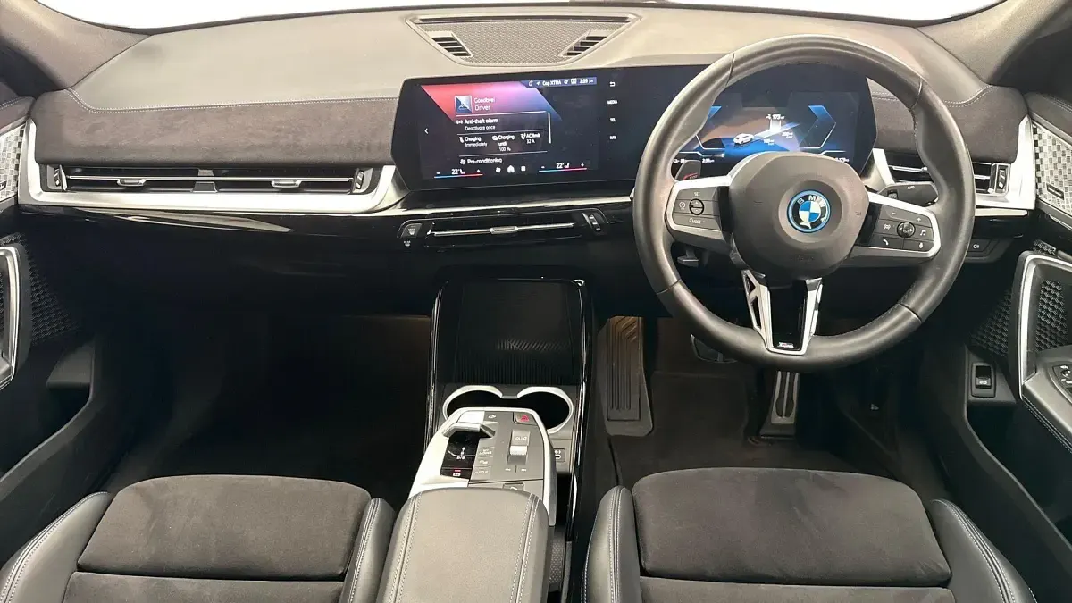 Used BMW iX2 M Sport 227 kW (309 HP) 2024 White SUV