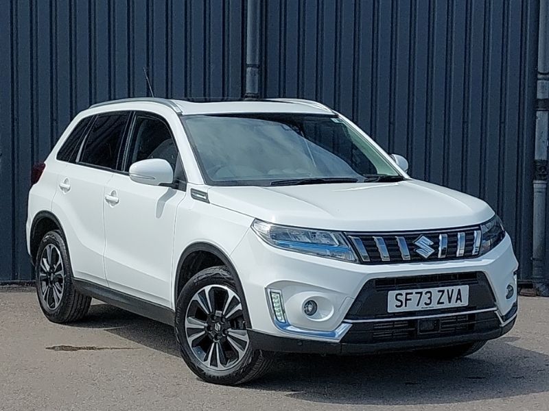 White Used 2023 Suzuki Vitara SZ5 SUV | £19,498 (A bit pricey) - Image 1/4