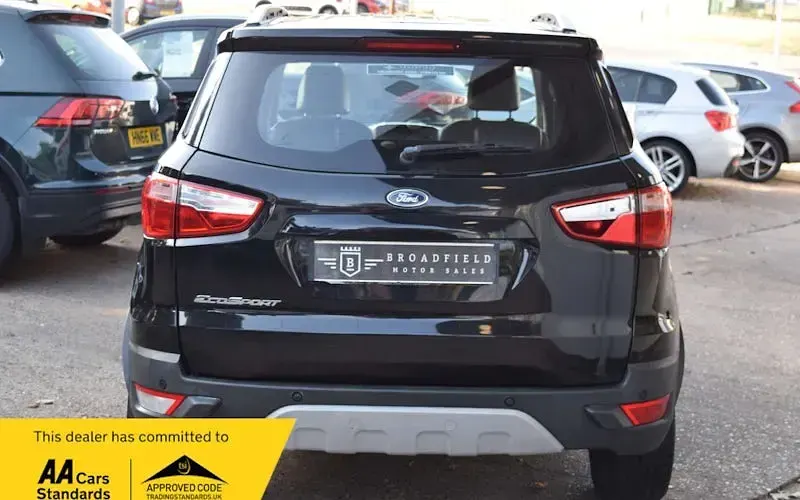 Used Ford Ecosport Titanium 95 HP (69 kW) 2016 Black SUV