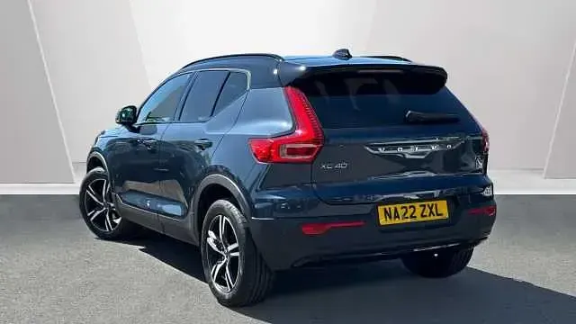 Used Volvo XC40 R-Design 161 HP (118 kW) 2022 SUV
