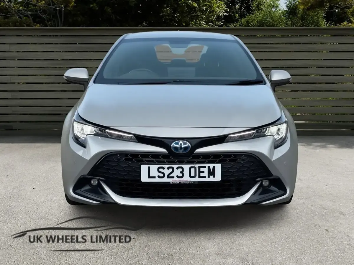Used Toyota Corolla 2023 Silver Hatchback