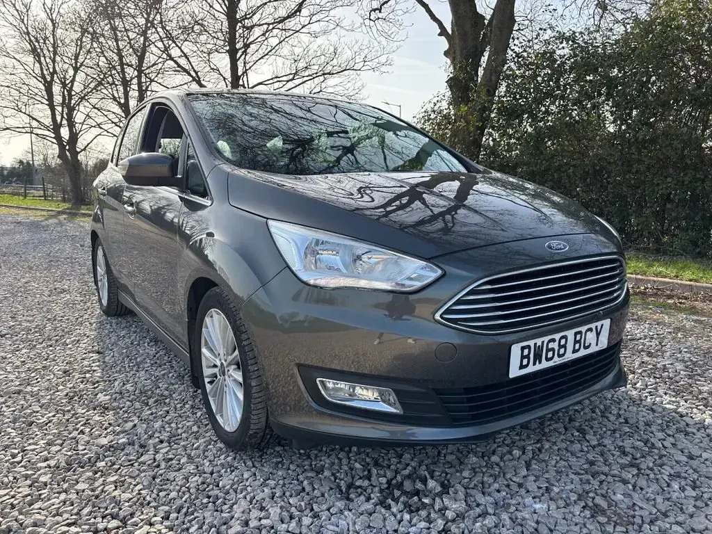 Käytetty Ford C-MAX Titanium 120 HP (88 kW) 2018 Harmaa Tila-auto