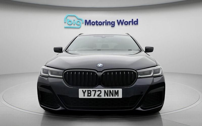 Used BMW 530e M Sport 292 HP (214 kW) 2023 Black Estate