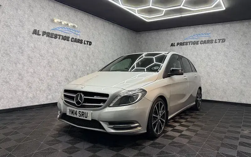 Used Mercedes B180 109 HP (80 kW) 2014 Hatchback