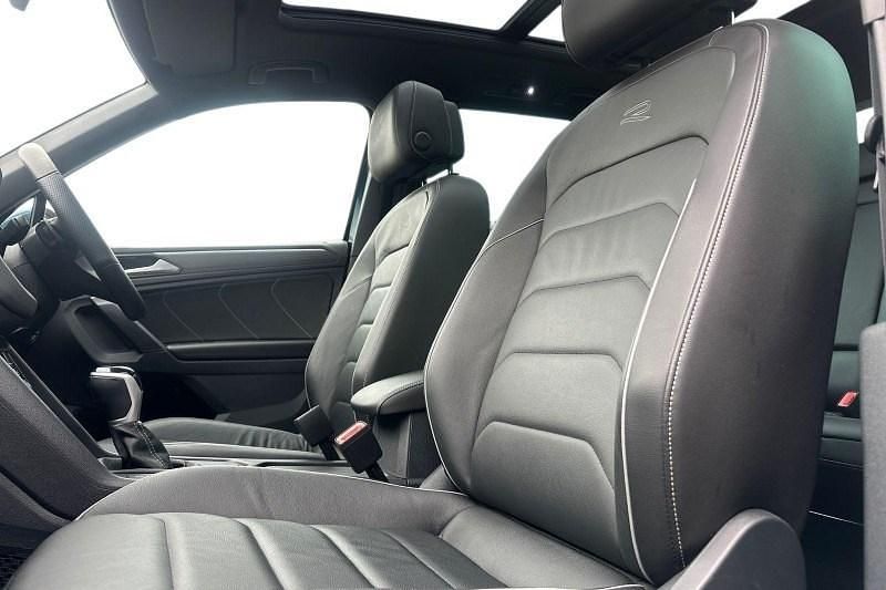 Used VW Tiguan R-line 150 HP (110 kW) 2023 Blue SUV