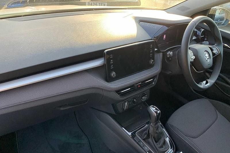 Used Skoda Fabia Colour Edition 85 HP (62 kW) 2024 Brilliant silver metallic black magic pearl effect Hatchback