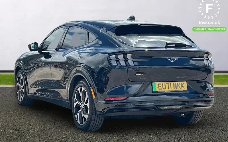 Used Ford Mustang Extended Range 351 HP (258 kW) 2021 Black Hatchback