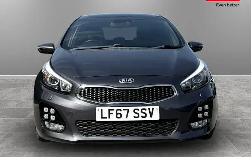 Used Kia Ceed GT-Line S 136 HP (100 kW) 2017 Silver Hatchback