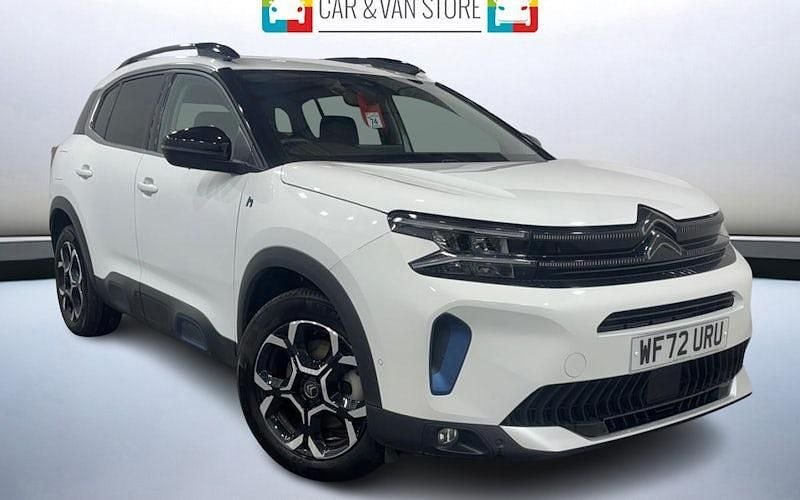 Used 2023 Citroën C5 Shine Hatchback | £16,499 (Good price) - Image 1/4