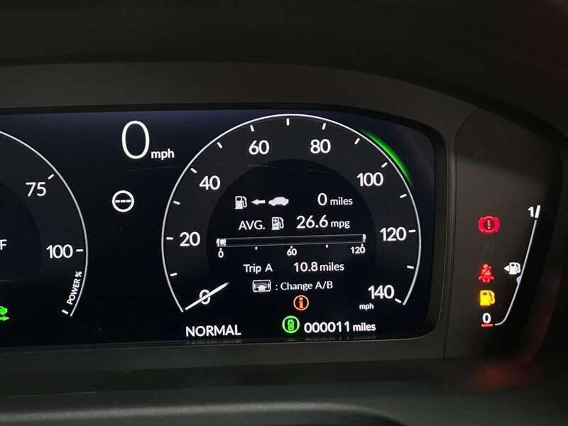 New Honda ZR-V Elegance 182 HP (133 kW) 2025 White SUV