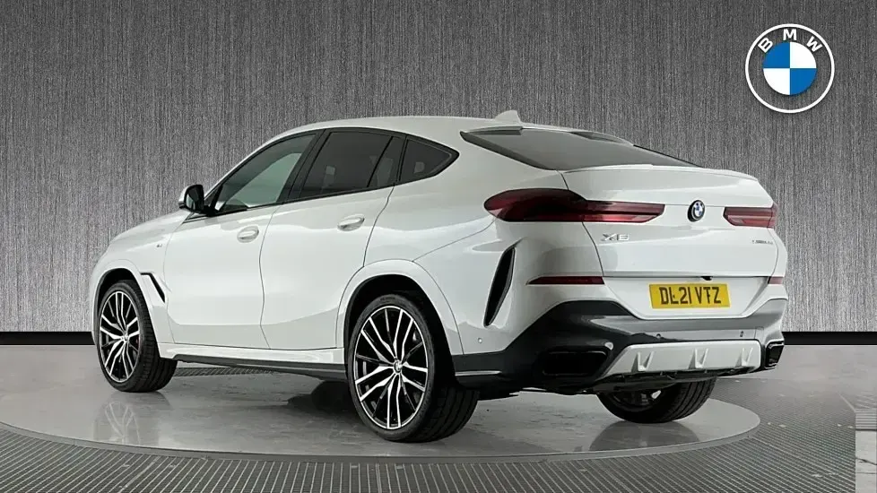 Used BMW X6 M Sport 282 HP (207 kW) 2021 White SUV
