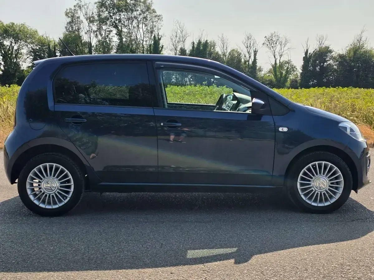 Used VW up! high up! 2014 Blue Hatchback