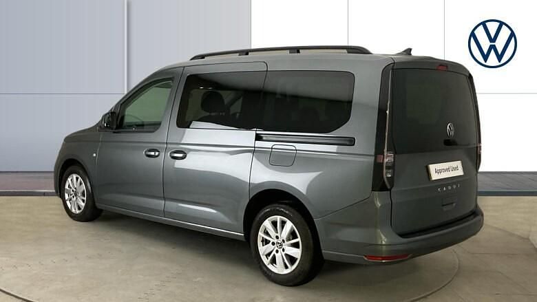 Used VW Caddy Maxi Life 122 HP (89 kW) 2022 MPV