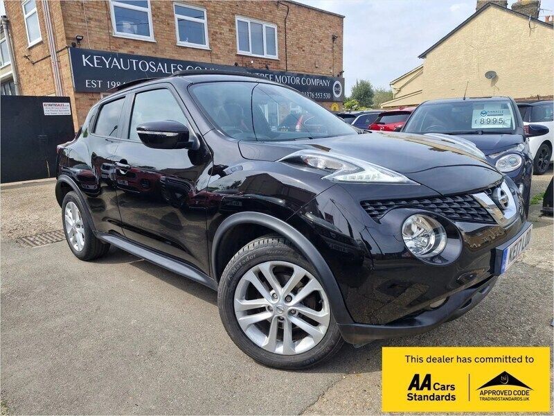 Black Used 2017 Nissan Juke N-Connecta SUV | £6,250 (Fair price) - Image 1/3
