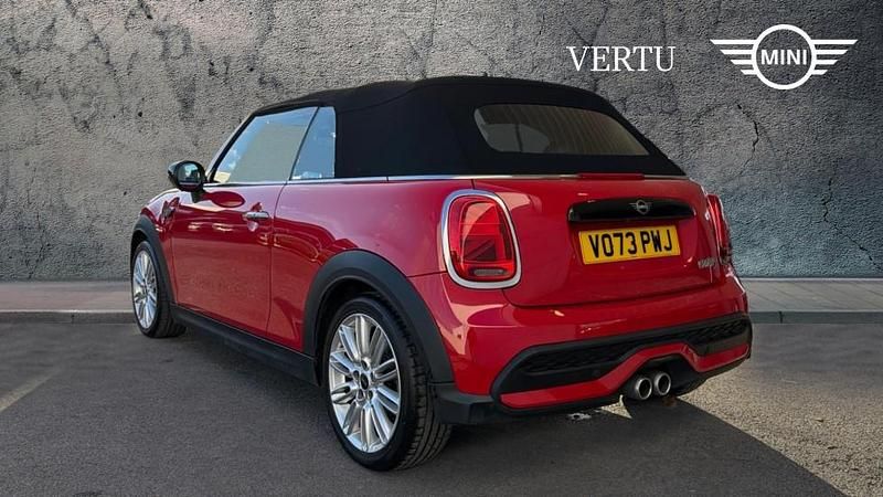 Used Mini Cooper S Exclusive 176 HP (129 kW) 2023 Red Hatchback