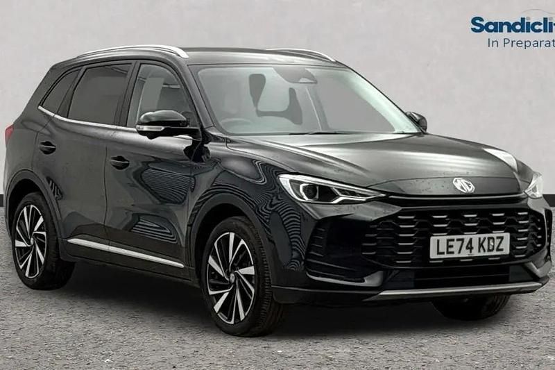 Used MG ZS Trophy 196 HP (144 kW) 2024 Metallic  black pearl SUV