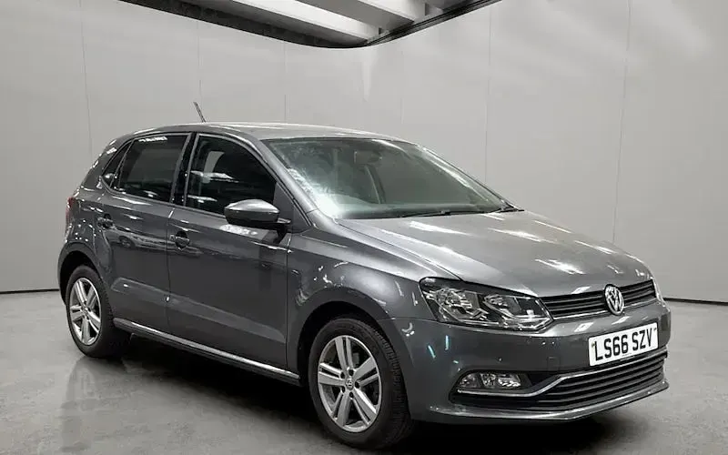 Used VW Polo Match 90 HP (66 kW) 2016 Hatchback