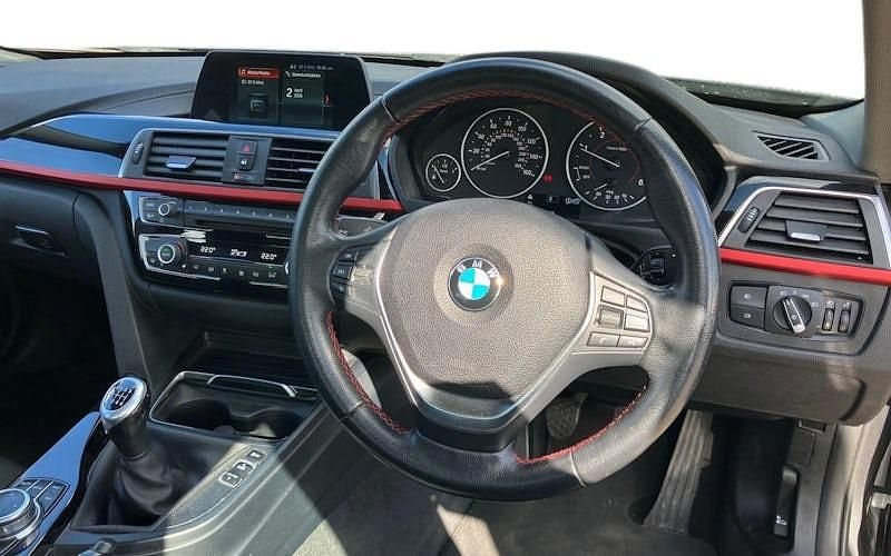 Used BMW 316 Sport Line 116 HP (85 kW) 2018 Grey Sedan