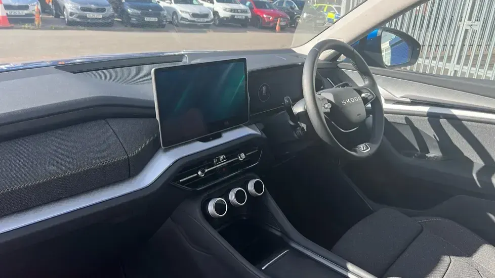 New Skoda Kodiaq SE 204 HP (150 kW) 2026 Race blue metallic SUV