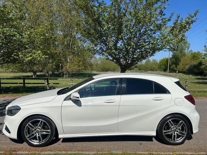 Used Mercedes A160 AMG line 2017 White Hatchback