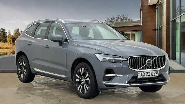 Used 2023 Volvo XC60 Core SUV | £33,295 (Fair price) - Image 1/4