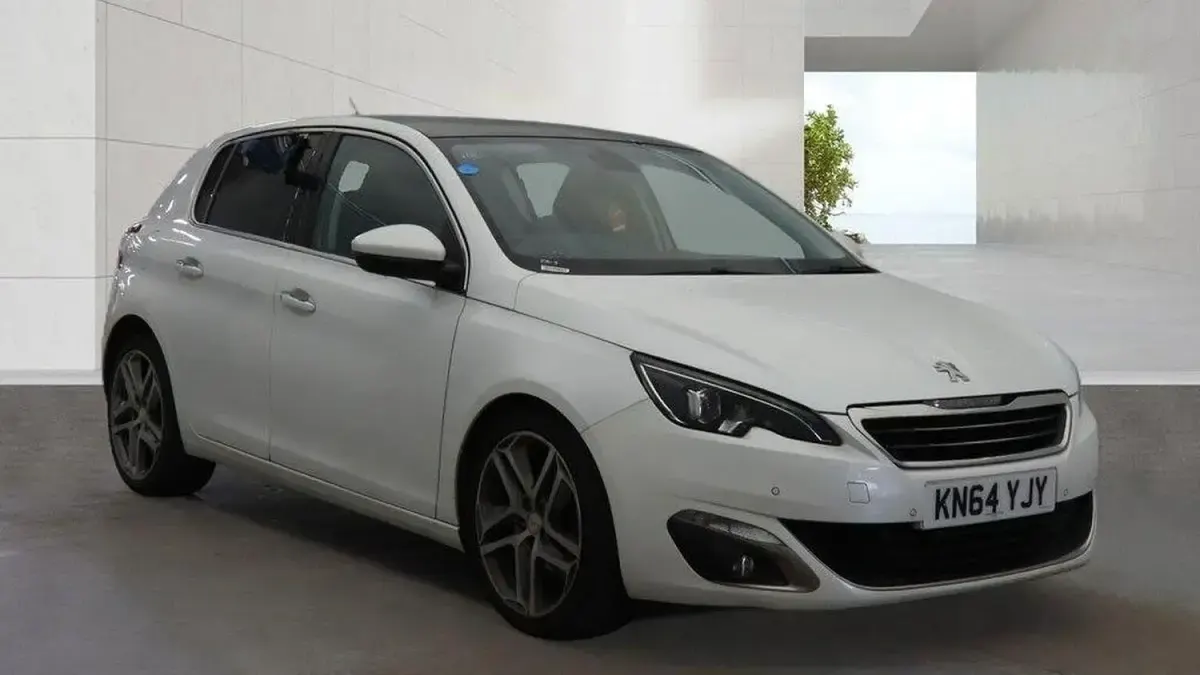 Used Peugeot 308 S 115 HP (84 kW) 2014 White Hatchback