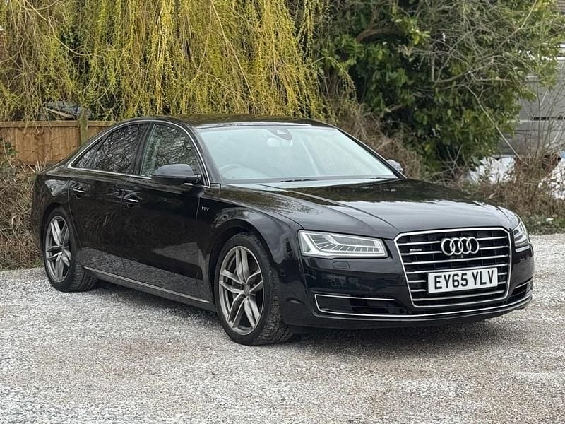 Usado Audi A8 Sport 385 HP (283 kW) 2015 Preto Sedan