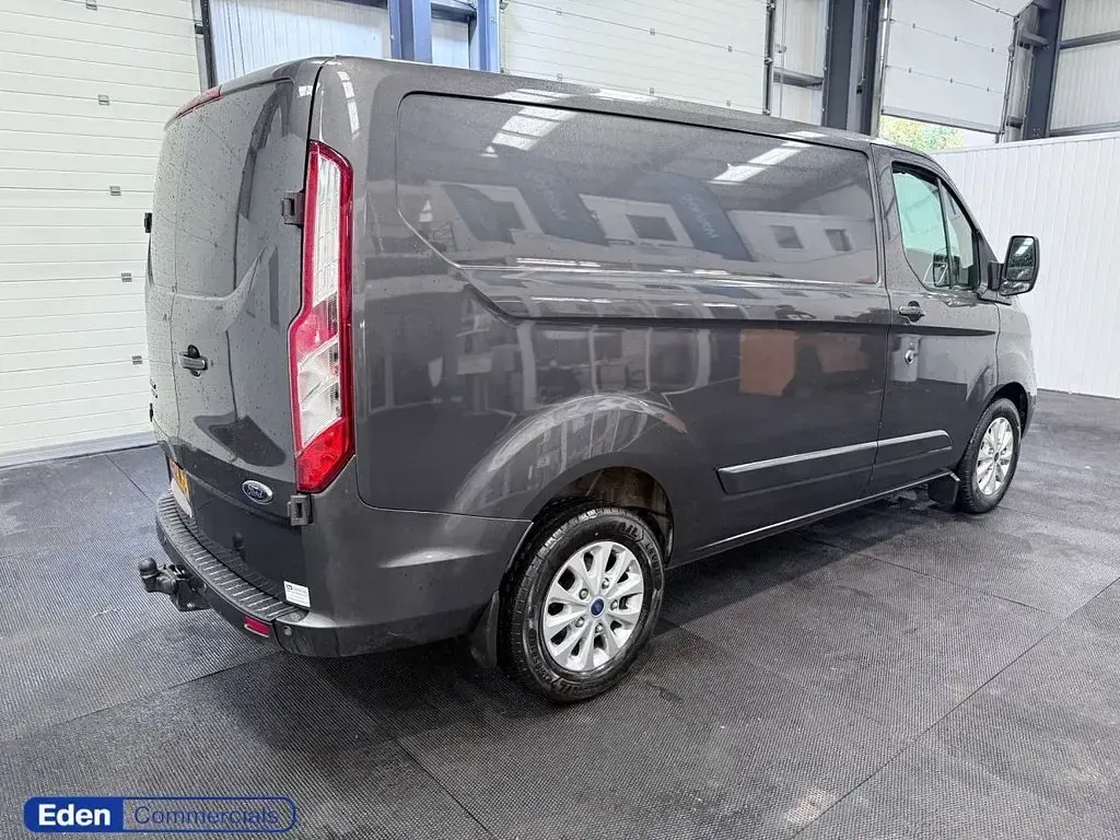 Used Ford Transit Custom Limited 130 HP (95 kW) 2023 Grey Van