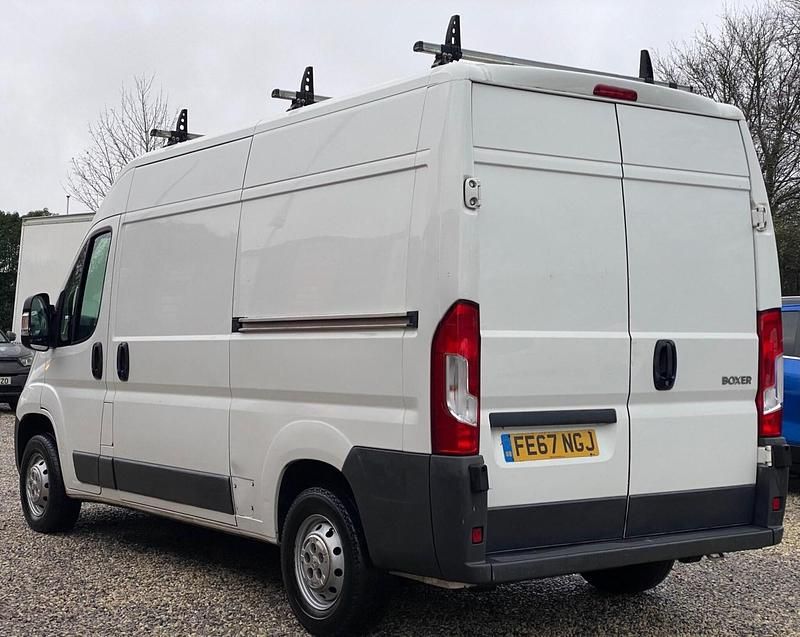 Used Peugeot Boxer 130 HP (95 kW) 2018 White Van