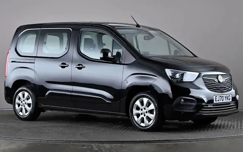 Used Vauxhall Combo 131 HP (96 kW) 2020 MPV