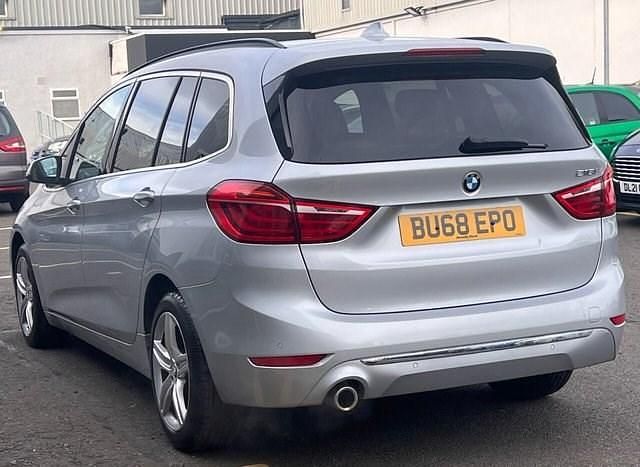 Used BMW 218 Luxury Line 140 HP (102 kW) 2018 Silver MPV