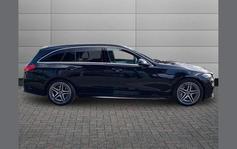 Used Mercedes C200 AMG line 200 HP (147 kW) 2025 Black Estate