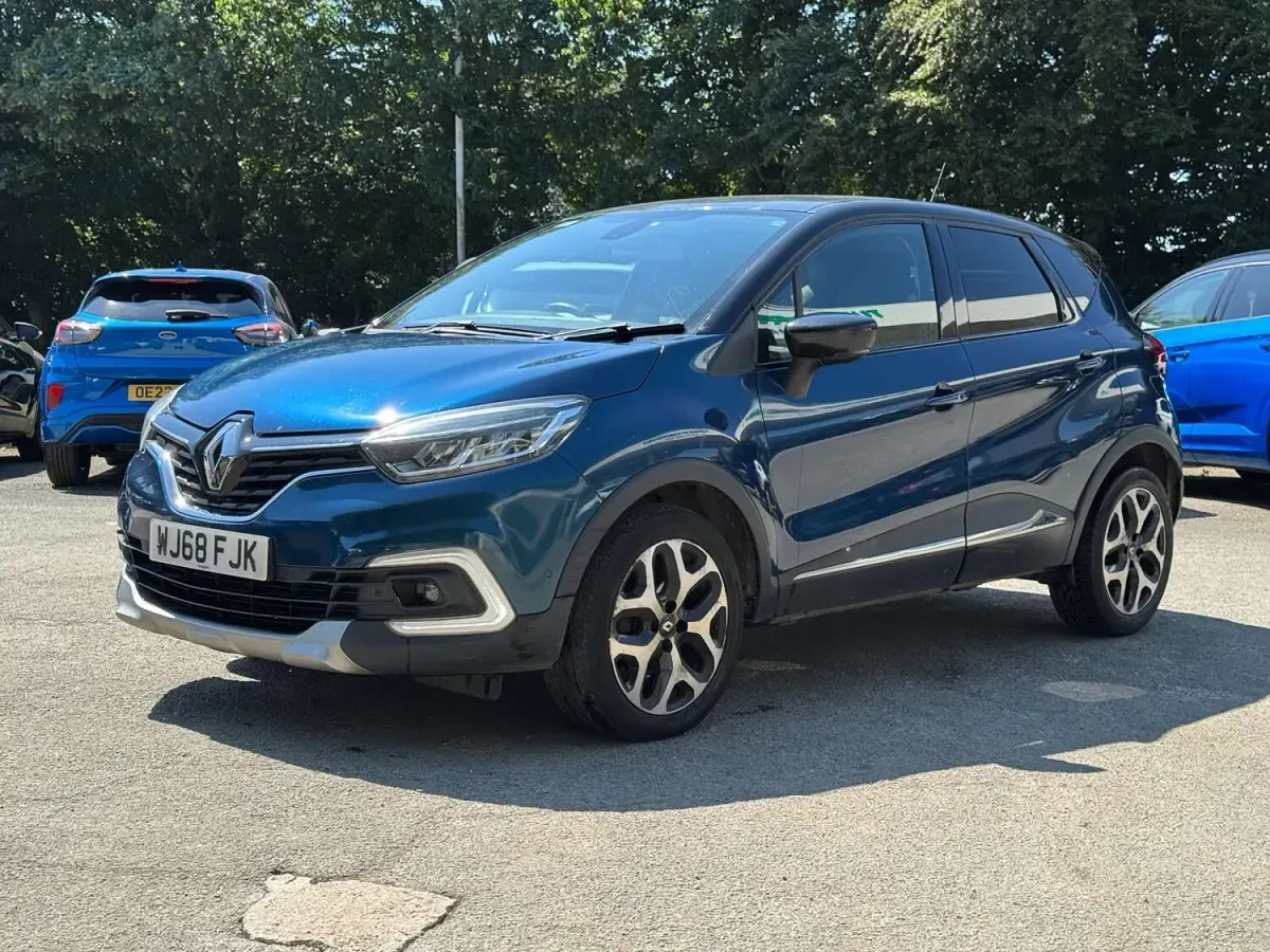 Used Renault Captur GT-Line 2018 Blue SUV