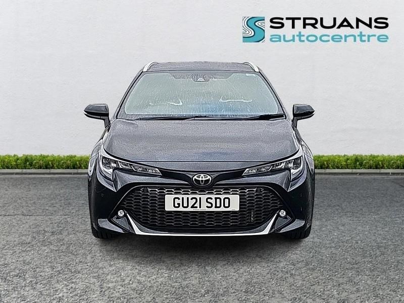 Used Toyota Corolla Sport 122 HP (89 kW) 2021 Black Estate